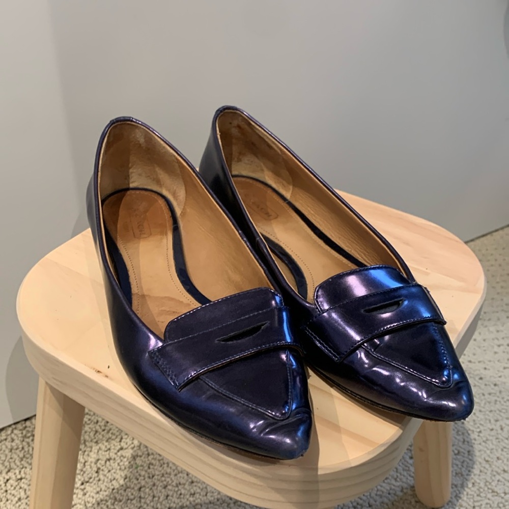 Coach flats